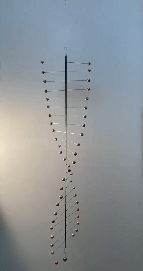 Hanging Dancing DNA Kinetic Spinner