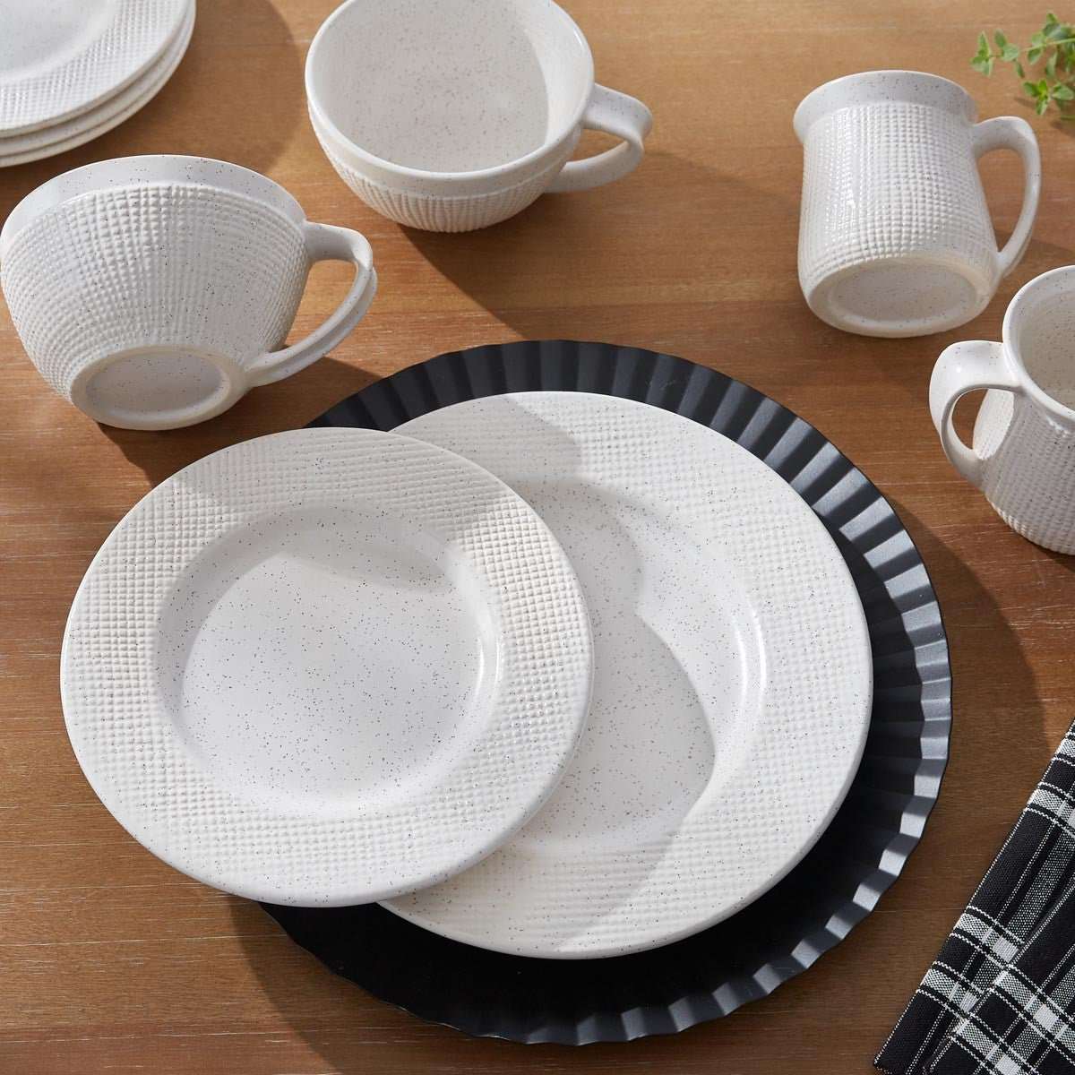 Potter Stone Dinner Plates - Set of 4 - Dinnerware
